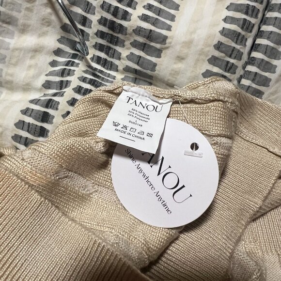 Tanou Cream Sweater - Picture 4 of 4